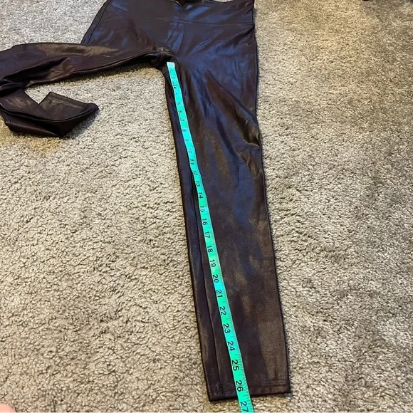 Spanx faux leather wine burgundy maroon leggings X-Large - Picture 9 of 10